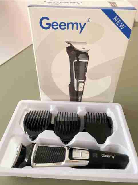Geemy Rechargable Adjustable Hair/ Beard Trimmer / Clipper GM-6265